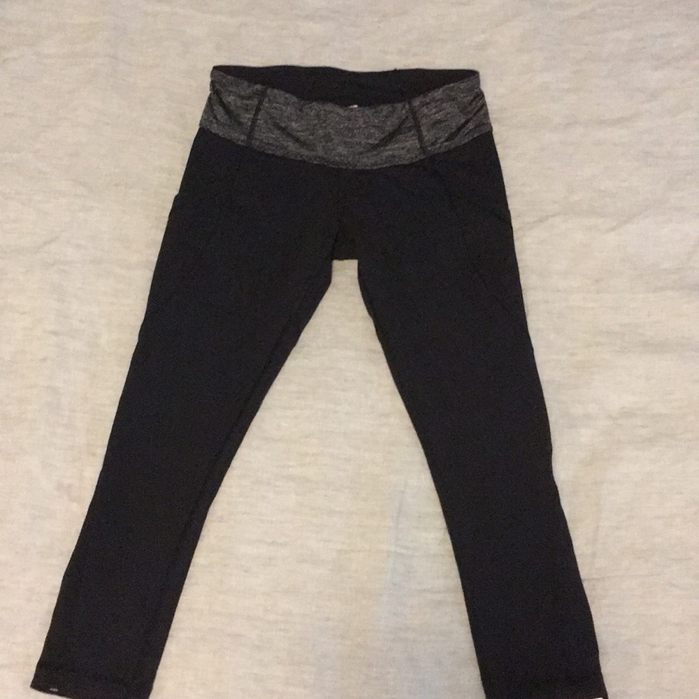 Lululemon capri athletic pants